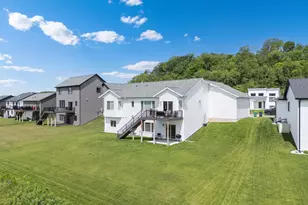 1892 Hadley Hills Dr NE, Rochester, MN 55906 - Photo 40