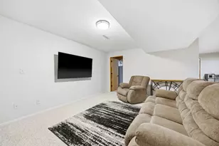137 Elk Dr SE, Hutchinson, MN 55350 - Photo 20