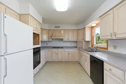 206 County Road Jj, River Falls, WI 54022 - Photo 8
