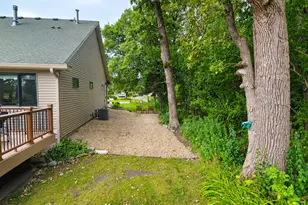 4201 93rd Ave N, Brooklyn Park, MN 55443 - Photo 38