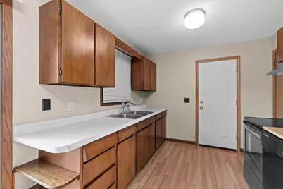 6010 7th Street NE, Fridley, MN 55432 - Photo 4