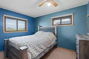 6010 7th St NE, Fridley, MN 55432 - Photo 10