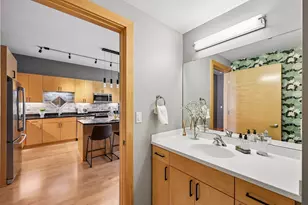 401 N 2nd St, Minneapolis, MN 55401 - Photo 8