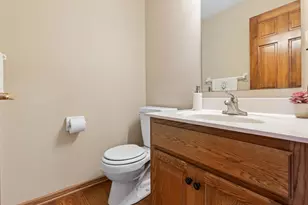 8079 Spruce Trail, Eden Prairie, MN 55347 - Photo 24