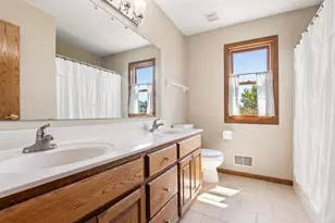 8079 Spruce Trail, Eden Prairie, MN 55347 - Photo 40