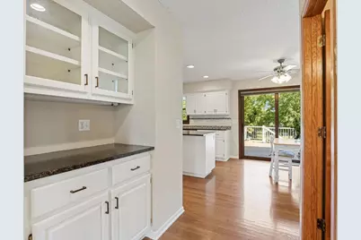 8079 Spruce Trail, Eden Prairie, MN 55347 - Photo 8