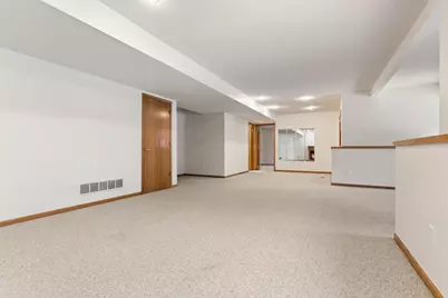 8079 Spruce Trail, Eden Prairie, MN 55347 - Photo 44