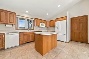 630 Dewberry Ln, Alexandria, MN 56308 - Photo 12