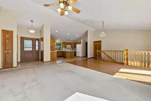 630 Dewberry Ln, Alexandria, MN 56308 - Photo 4