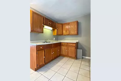 486 Lawson Avenue W, Saint Paul, MN 55117 - Photo 12