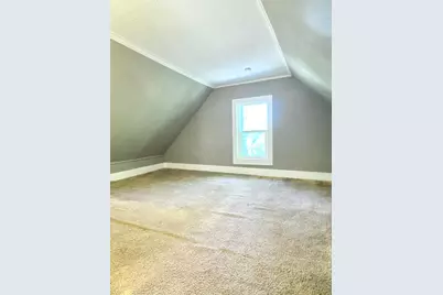 486 Lawson Avenue W, Saint Paul, MN 55117 - Photo 18