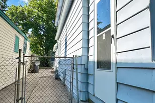 486 Lawson Ave W, Saint Paul, MN 55117 - Photo 4