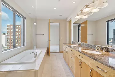 201 S 11th St #1700, Minneapolis, MN 55403 - Photo 24