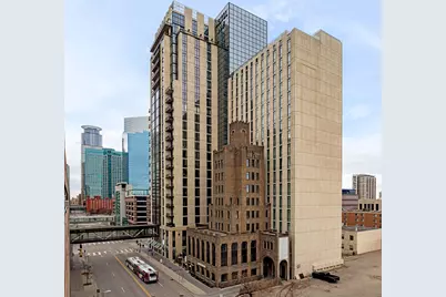 201 S 11th St #1700, Minneapolis, MN 55403 - Photo 34