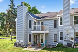 7246 Allen Ct, Eden Prairie, MN 55346 - Photo 28