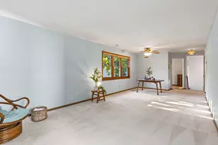 7246 Allen Ct, Eden Prairie, MN 55346 - Photo 8