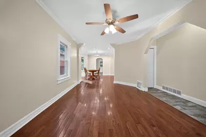 3947 Dupont Avenue N, Minneapolis, MN 55412 - Photo 6
