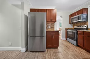 3947 Dupont Ave N, Minneapolis, MN 55412 - Photo 4
