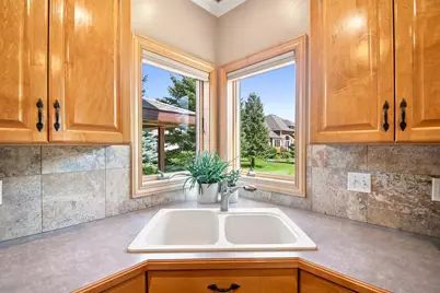 2270 Deer Trail Lane NE, Owatonna, MN 55060 - Photo 10