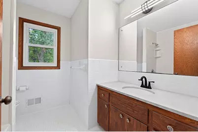 5400 80th Avenue N, Brooklyn Park, MN 55443 - Photo 8