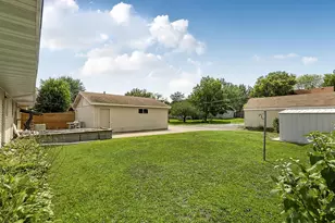 1051 37th Ave N, Saint Cloud, MN 56303 - Photo 2