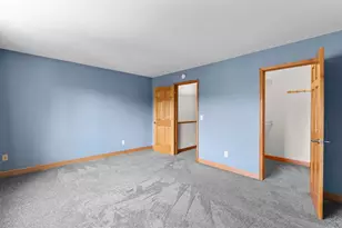 6016 Golden Valley Rd, Golden Valley, MN 55422 - Photo 12