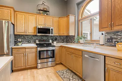 2180 Sunflower Lane, Owatonna, MN 55060 - Photo 12