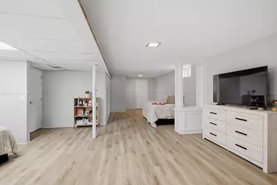 1600 Amy Lane, Brooklyn Center, MN 55430 - Photo 32