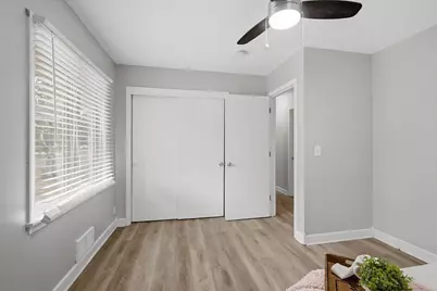 1600 Amy Lane, Brooklyn Center, MN 55430 - Photo 22