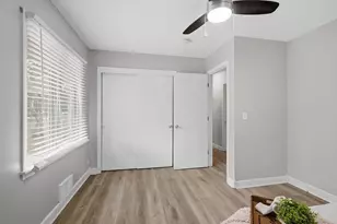 1600 Amy Ln, Brooklyn Center, MN 55430 - Photo 22