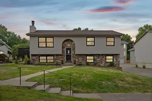 3531 Pilgrim Ln N, Plymouth, MN 55441 - Photo 1