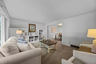9609 Utica Rd, Bloomington, MN 55437 - Photo 10