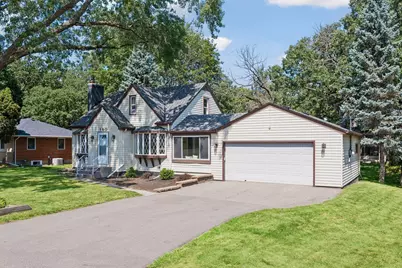 160 Mission Lane, Bloomington, MN 55420 - Photo 2