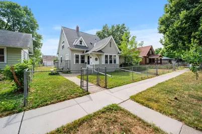 802 Fuller Avenue, Saint Paul, MN 55104 - Photo 2