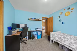 213 Douglas Dr, Waverly, MN 55390 - Photo 24