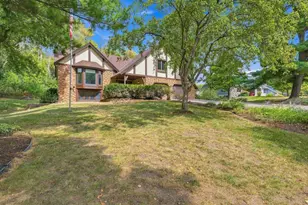 7885 Lower 139th Ct, Apple Valley, MN 55124 - Photo 2