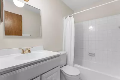 2801 Flag Avenue N #204, New Hope, MN 55427 - Photo 38