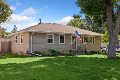 3700 Hubbard Avenue N, Robbinsdale, MN 55422 - Photo 2