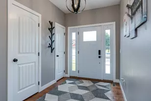 2232 Coventry Ln, North Mankato, MN 56003 - Photo 4