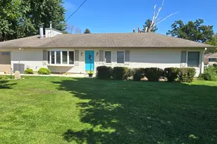 3002 4th St NE, Austin, MN 55912 - Photo 1