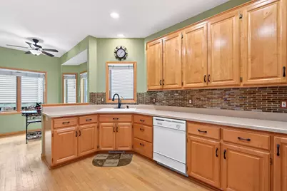 13250 39th Avenue N, Plymouth, MN 55441 - Photo 14