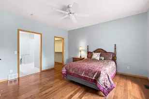 13250 39th Ave N, Plymouth, MN 55441 - Photo 10