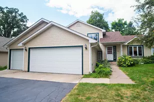 2205 Jennifer Ct, North Saint Paul, MN 55109 - Photo 1