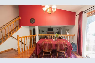 2205 Jennifer Court, North Saint Paul, MN 55109 - Photo 6