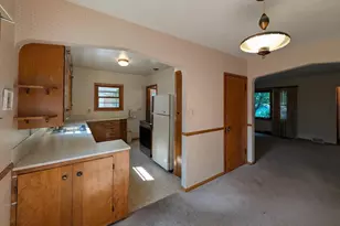616 S 9th St, Montevideo, MN 56265 - Photo 8