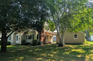 616 S 9th St, Montevideo, MN 56265 - Photo 2