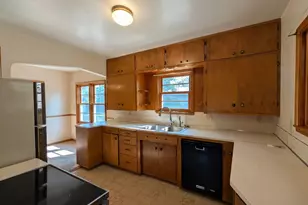 616 S 9th St, Montevideo, MN 56265 - Photo 10