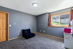 22633 Zion Pkwy NW, Bethel, MN 55005 - Photo 36