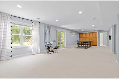 2051 Highgate Circle, Chanhassen, MN 55317 - Photo 46