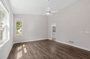 2051 Highgate Cir, Chanhassen, MN 55317 - Photo 26